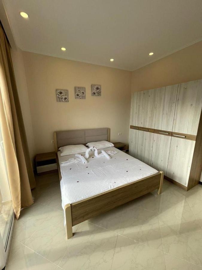 Seaside Apartmens Sarandë Exterior foto
