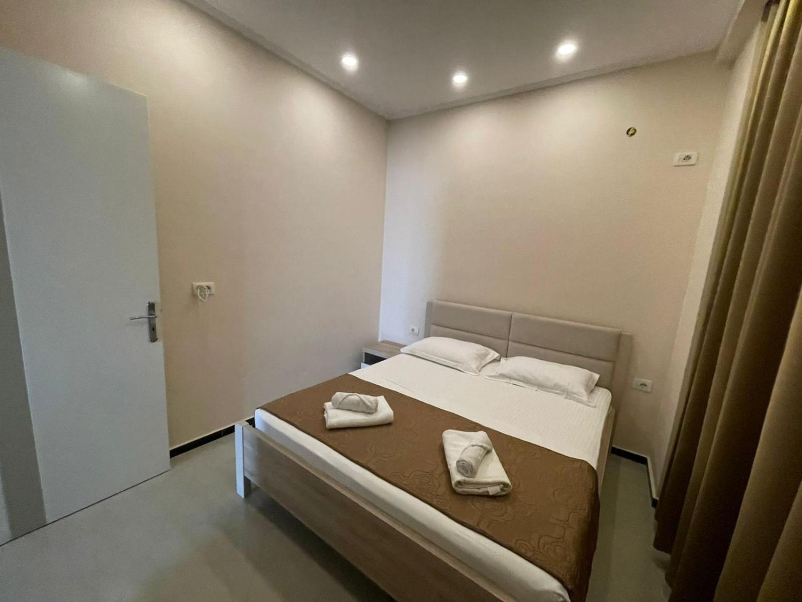 Seaside Apartmens Sarandë Exterior foto