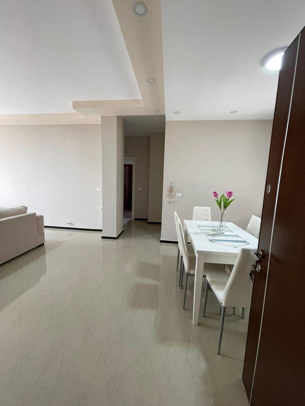 Seaside Apartmens Sarandë Exterior foto