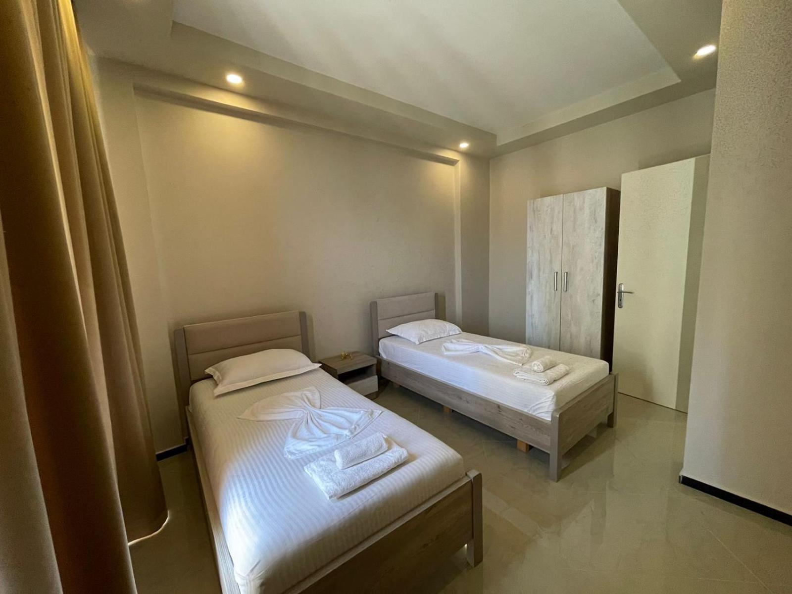 Seaside Apartmens Sarandë Exterior foto